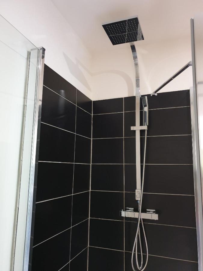 Apartment T2 Quiet, City Center, Private Parking